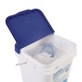 Laundry Detergents | Boardwalk BWK340LP 18 lbs. Pail Low Foam Laundry Detergent Powder - Crisp Clean Scent image number 2