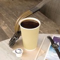 Cups | Karat C-KRC516 16 oz Ripple Hot Cups - Kraft/White (500/Carton) image number 1